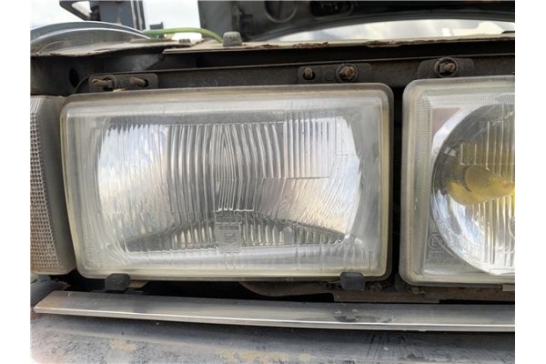 Recambio de faro delantero dcho para peugeot 604 2.3 srd-turbo referencia OEM IAM 621071  