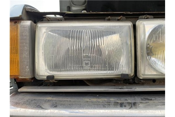 Recambio de faro delantero dcho para peugeot 604 2.3 srd-turbo referencia OEM IAM 621071  