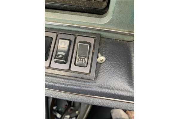 Recambio de interruptor luces emergencia para peugeot 604 2.3 srd-turbo referencia OEM IAM 655029  