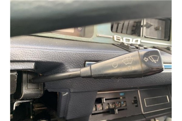 Recambio de mando limpiaparabrisas para peugeot 604 2.3 srd-turbo referencia OEM IAM 624087  