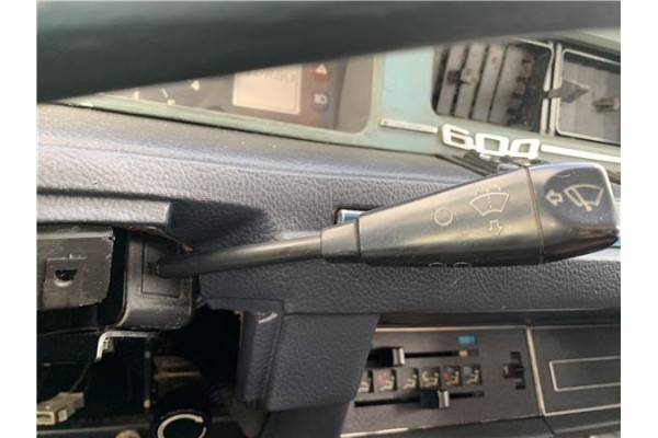 Recambio de mando limpiaparabrisas para peugeot 604 2.3 srd-turbo referencia OEM IAM 624087  