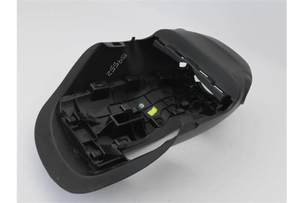 Recambio de embellecedor columna direccion para renault clio v 1.0 business referencia OEM IAM   