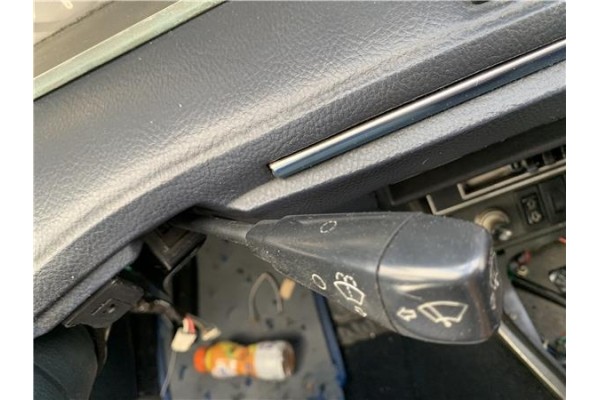 Recambio de mando limpiaparabrisas para peugeot 604 2.3 srd-turbo referencia OEM IAM 624087  