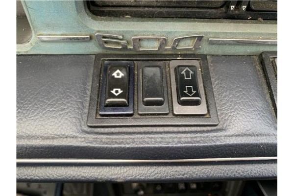 Recambio de mando elevalunas para peugeot 604 2.3 srd-turbo referencia OEM IAM 62590  