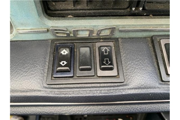 Recambio de mando elevalunas para peugeot 604 2.3 srd-turbo referencia OEM IAM 62590  