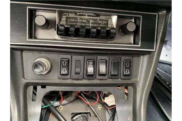 Recambio de mando multifuncion para peugeot 604 2.3 srd-turbo referencia OEM IAM 655019  