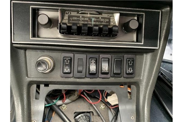 Recambio de mando multifuncion para peugeot 604 2.3 srd-turbo referencia OEM IAM 655019  