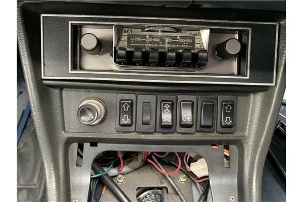 Recambio de mando multifuncion para peugeot 604 2.3 srd-turbo referencia OEM IAM 655019  