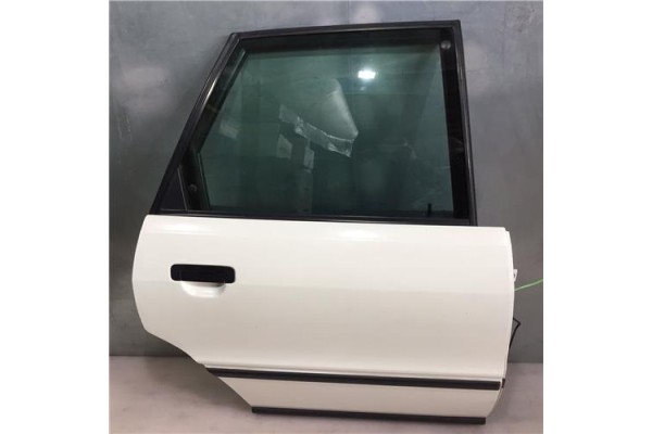 Recambio de puerta trasero derecha para audi 80 berlina/avant 2.0 básico berlina referencia OEM IAM 8A0833052C  