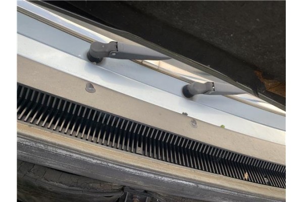 Recambio de motor limpiaparabrisas delantero para peugeot 604 2.3 srd-turbo referencia OEM IAM 147XD2S  