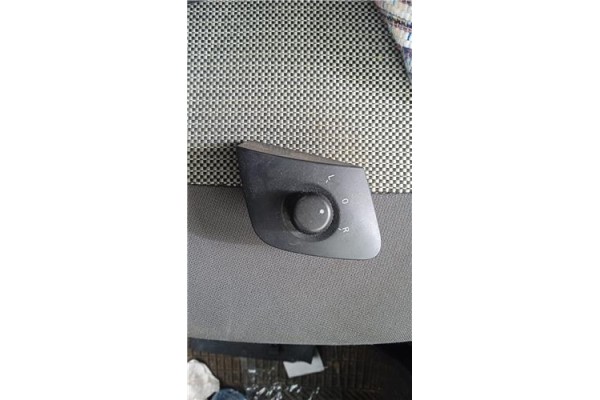Recambio de mando retrovisor electrico para seat ibiza berlina (6j5) 1.9 tdi referencia OEM IAM   