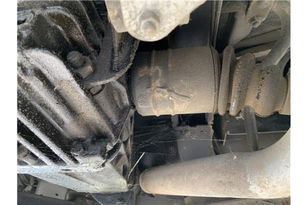 Recambio de palier trasero derecho para peugeot 604 2.3 srd-turbo referencia OEM IAM 32727J T39055 