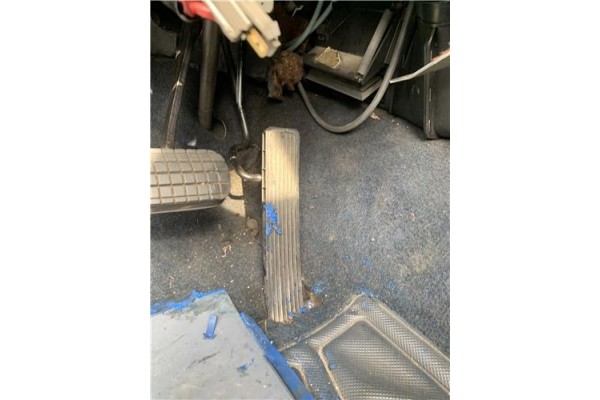 Recambio de pedal acelerador para peugeot 604 2.3 srd-turbo referencia OEM IAM 147XD2S  