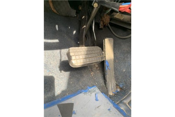 Recambio de pedal freno para peugeot 604 2.3 srd-turbo referencia OEM IAM 450409  