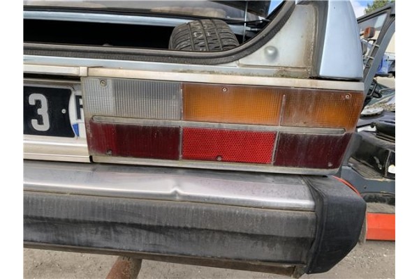 Recambio de piloto trasero derecho para peugeot 604 2.3 srd-turbo referencia OEM IAM 634273  