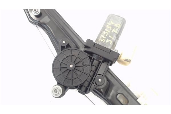 Recambio de elevalunas electrico trasero derecho para bmw serie 1 berlina 5p (f20) 2.0 116d referencia OEM IAM 7242556AI  