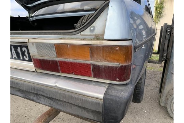 Recambio de piloto trasero derecho para peugeot 604 2.3 srd-turbo referencia OEM IAM 634273  