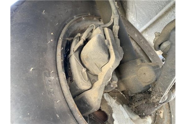 Recambio de pinza freno delantero derecha para peugeot 604 2.3 srd-turbo referencia OEM IAM 440025  