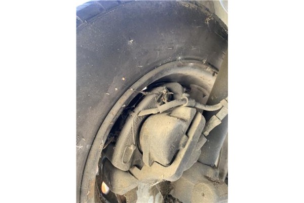 Recambio de pinza freno delantero derecha para peugeot 604 2.3 srd-turbo referencia OEM IAM 440025  