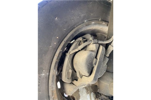 Recambio de pinza freno delantero derecha para peugeot 604 2.3 srd-turbo referencia OEM IAM 440025  