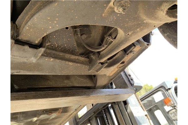 Recambio de puente trasero para peugeot 604 2.3 srd-turbo referencia OEM IAM 147XD2S  