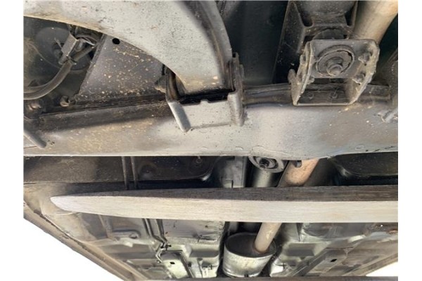 Recambio de puente trasero para peugeot 604 2.3 srd-turbo referencia OEM IAM 147XD2S  