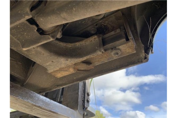 Recambio de puente trasero para peugeot 604 2.3 srd-turbo referencia OEM IAM 147XD2S  