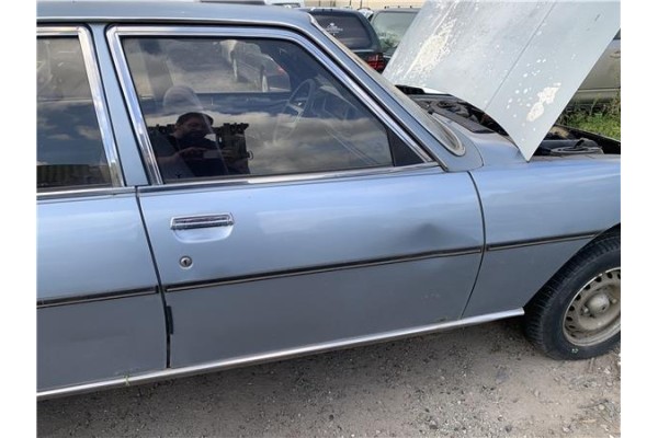 Recambio de puerta delantero derecha para peugeot 604 2.3 srd-turbo referencia OEM IAM 901029  