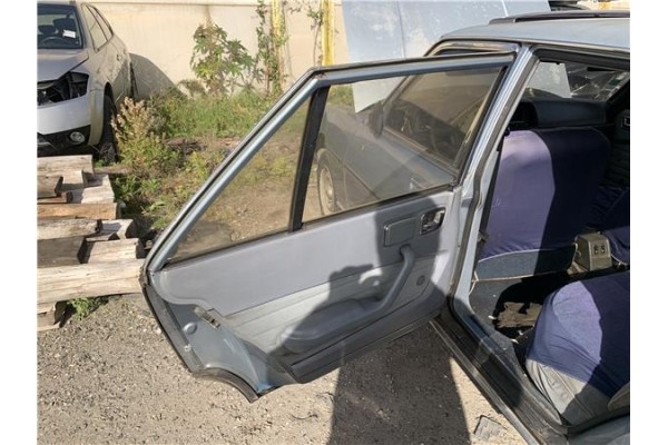 Recambio de puerta trasero izquierda para peugeot 604 2.3 srd-turbo referencia OEM IAM 901120  