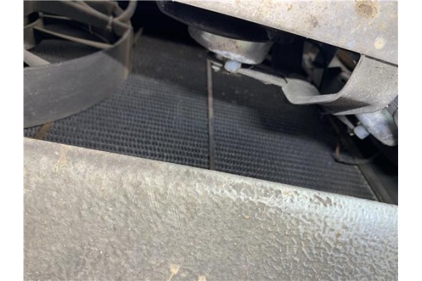 Recambio de radiador para peugeot 604 2.3 srd-turbo referencia OEM IAM 130196  