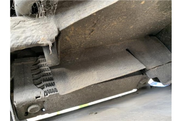 Recambio de radiador aceite para peugeot 604 2.3 srd-turbo referencia OEM IAM 1103C2  