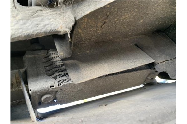 Recambio de radiador aceite para peugeot 604 2.3 srd-turbo referencia OEM IAM 1103C2  