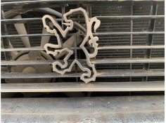 Recambio de rejilla capo para peugeot 604 2.3 srd-turbo referencia OEM IAM 780432  
