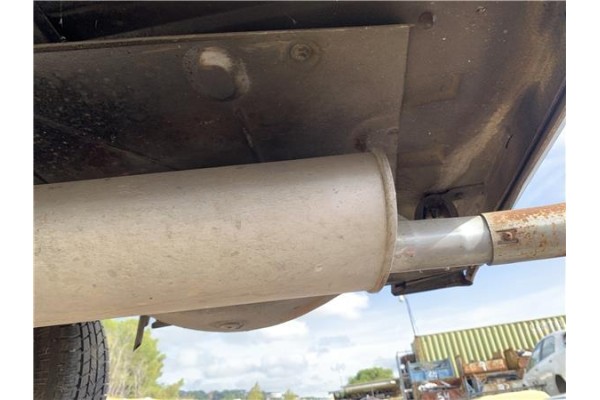 Recambio de silenciador trasero para peugeot 604 2.3 srd-turbo referencia OEM IAM 172638  