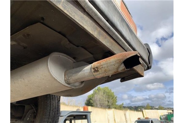 Recambio de silenciador trasero para peugeot 604 2.3 srd-turbo referencia OEM IAM 172638  