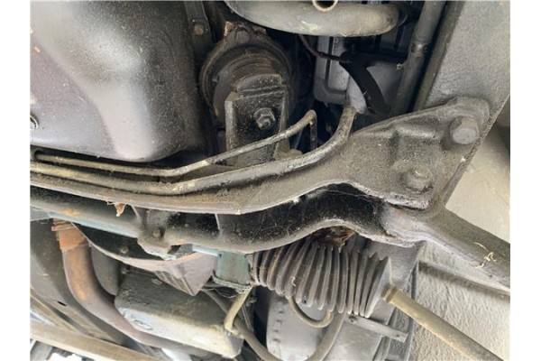 Recambio de subchasis para peugeot 604 2.3 srd-turbo referencia OEM IAM 350266  