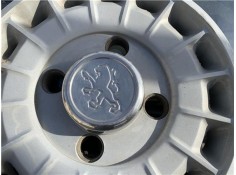 Recambio de tapacubos para peugeot 604 2.3 srd-turbo referencia OEM IAM 541540  