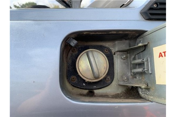 Recambio de tapon combustible para peugeot 604 2.3 srd-turbo referencia OEM IAM 150816  