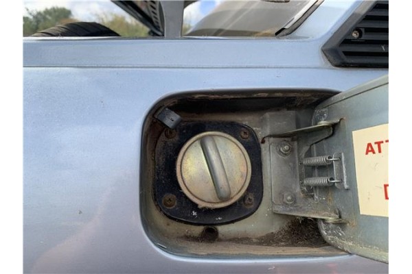 Recambio de tapon combustible para peugeot 604 2.3 srd-turbo referencia OEM IAM 150816  