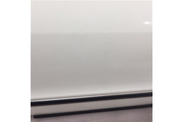Recambio de puerta trasero derecha para audi 80 berlina/avant 2.0 básico berlina referencia OEM IAM 8A0833052C  