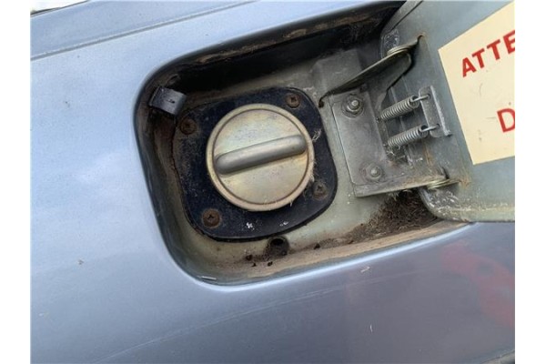 Recambio de tapon combustible para peugeot 604 2.3 srd-turbo referencia OEM IAM 150816  