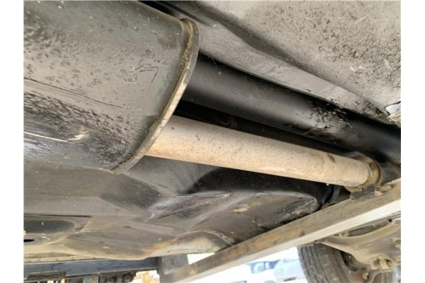 Recambio de tubo escape central para peugeot 604 2.3 srd-turbo referencia OEM IAM 173067  