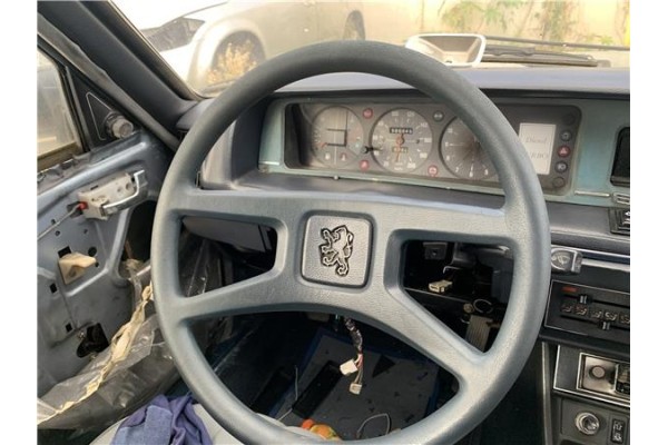 Recambio de volante para peugeot 604 2.3 srd-turbo referencia OEM IAM 410733  