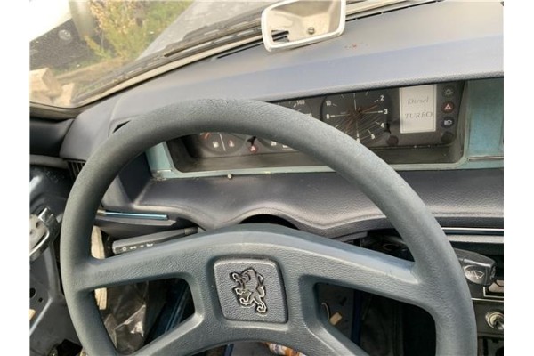 Recambio de volante para peugeot 604 2.3 srd-turbo referencia OEM IAM 410733  