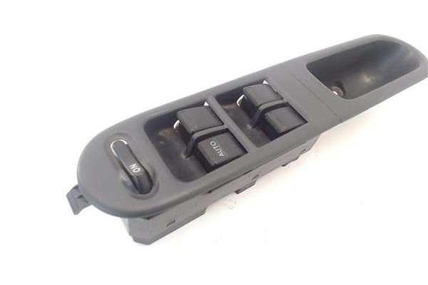 Recambio de mando elevalunas delantero izquierdo para honda hr-v (gh) 1.6 16v 4wd referencia OEM IAM 83520S2HG010M  