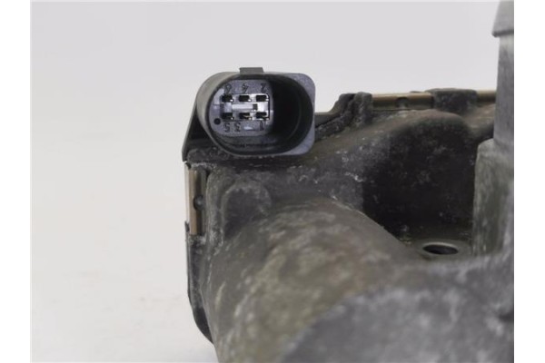 Recambio de caja mariposa aire para seat leon (1m1) 1.8 20v t 4 referencia OEM IAM 06A133064J  