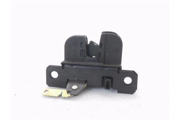 Recambio de cierre electromagnetico porton para seat leon (1m1) 1.8 20v t 4 referencia OEM IAM 3B9827505C  