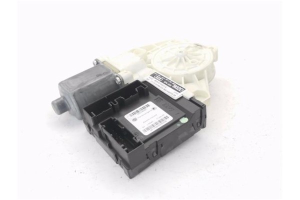 Recambio de motor elevalunas trasero derecho para audi a3 sportback (8pa) 2.0 tdi ambiente referencia OEM IAM 8P4959802D S000607