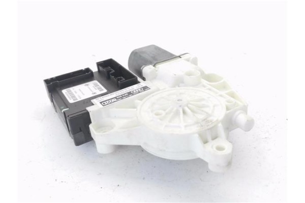Recambio de motor elevalunas trasero derecho para audi a3 sportback (8pa) 2.0 tdi ambiente referencia OEM IAM 8P4959802D S000607