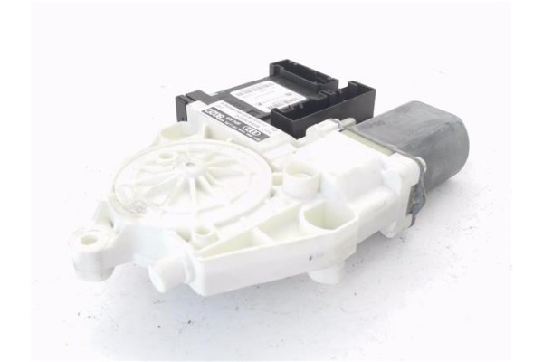 Recambio de motor elevalunas trasero derecho para audi a3 sportback (8pa) 2.0 tdi ambiente referencia OEM IAM 8P4959802D S000607